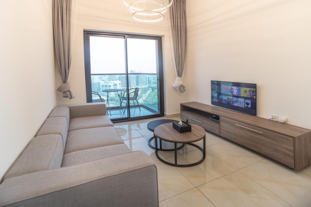 Sky View Tower Apartments Dubai Exterior foto